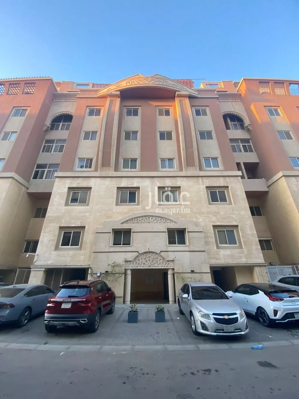 شقة 3 غرف في الحمراء 1