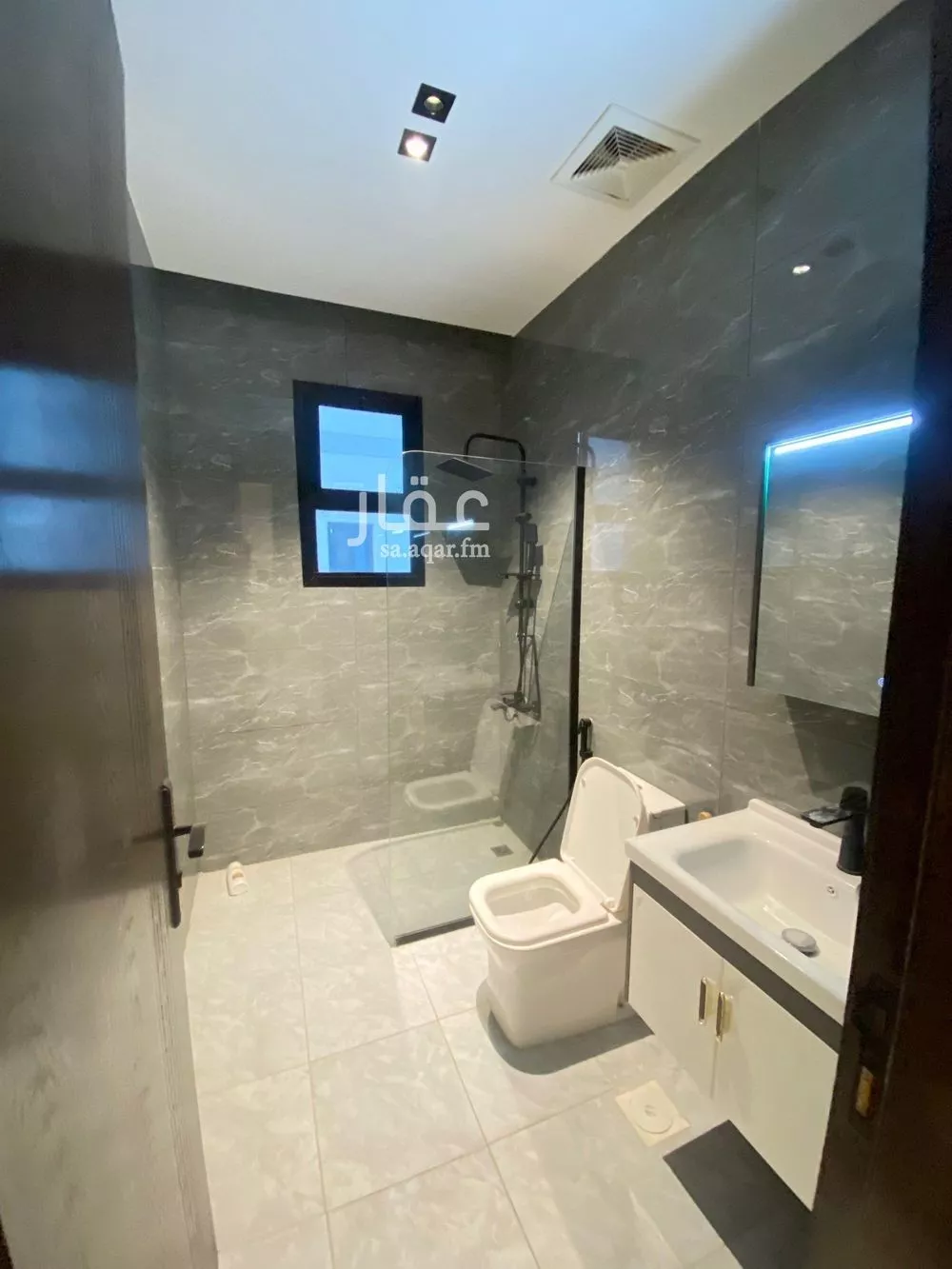 3 bedroom apartment in Al Nuzhah, Jeddah 4