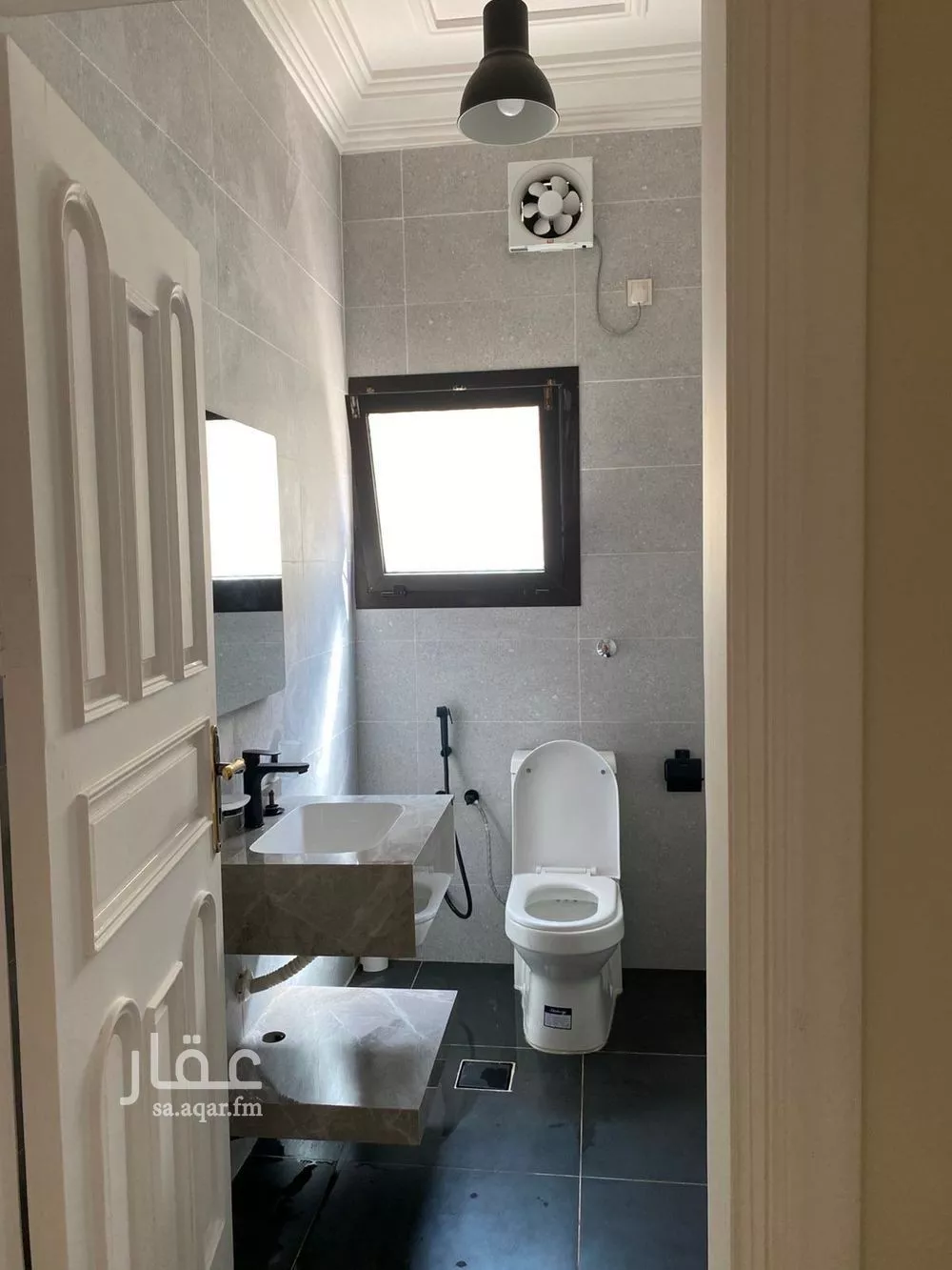 شقة 5 غرف في الفيصلية 4