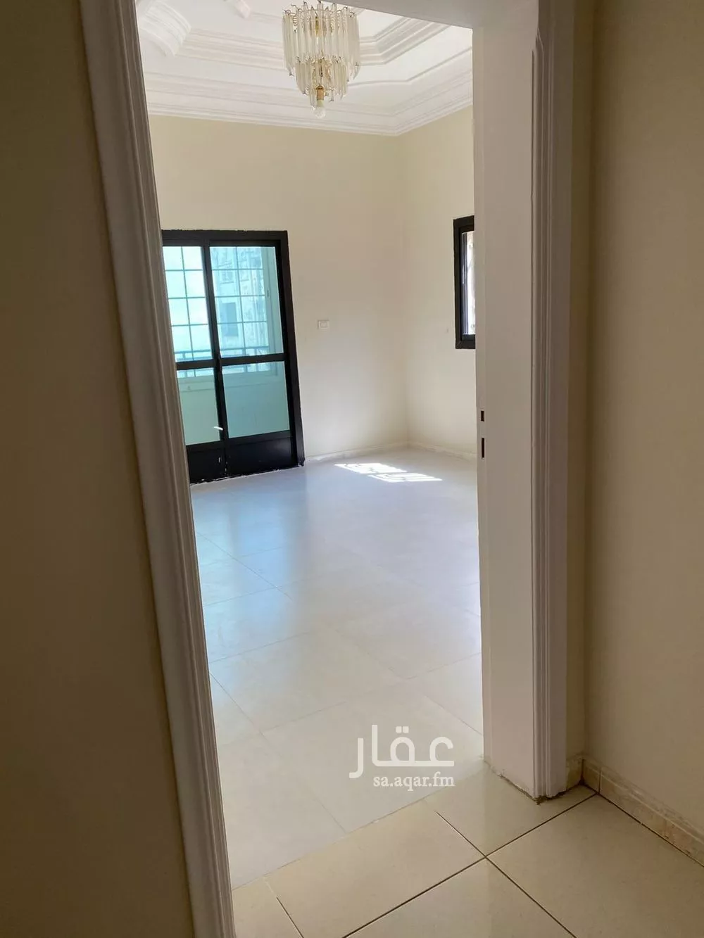 شقة 5 غرف في الفيصلية 2