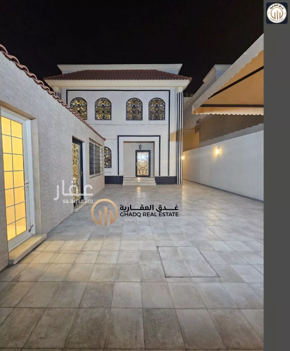 فيلا 7 غرف في الشراع 3