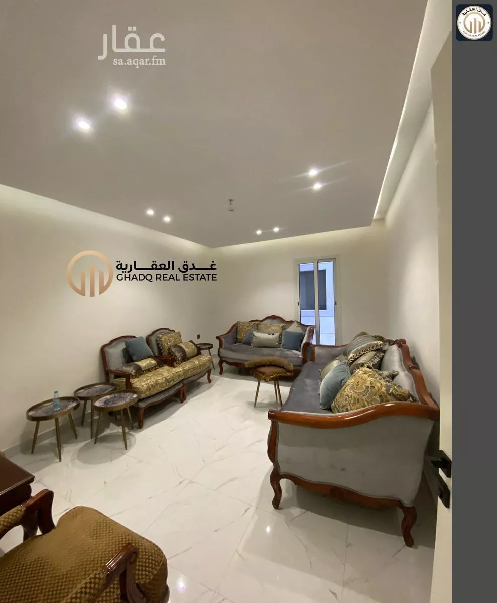 شقة 3 غرف في الحمرا 4