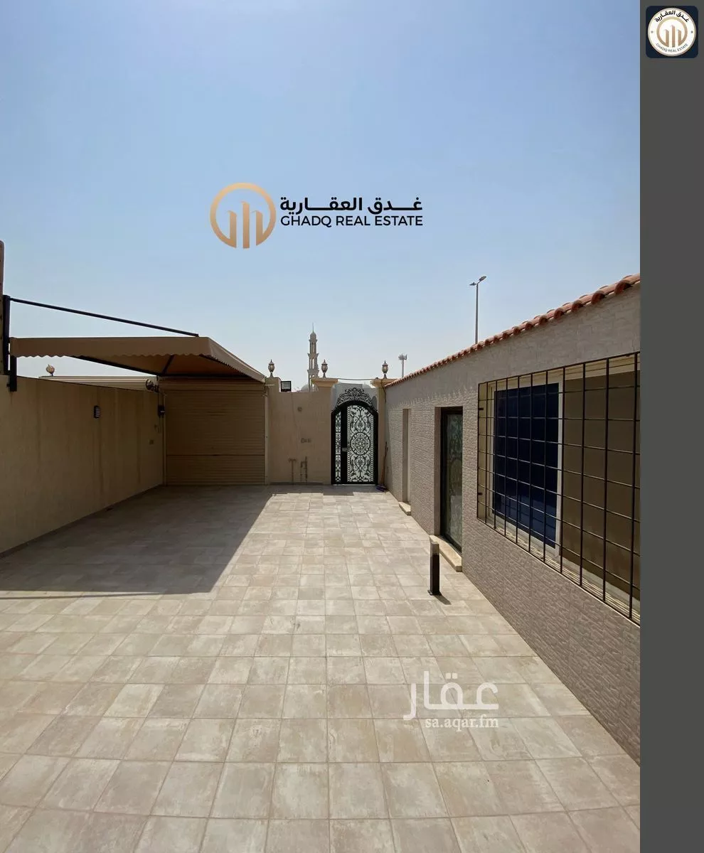 فيلا 7 غرف في الشراع 4