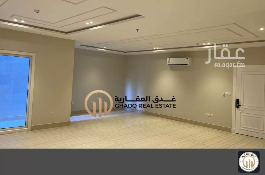 شقة 3 غرف في الحمرا 5