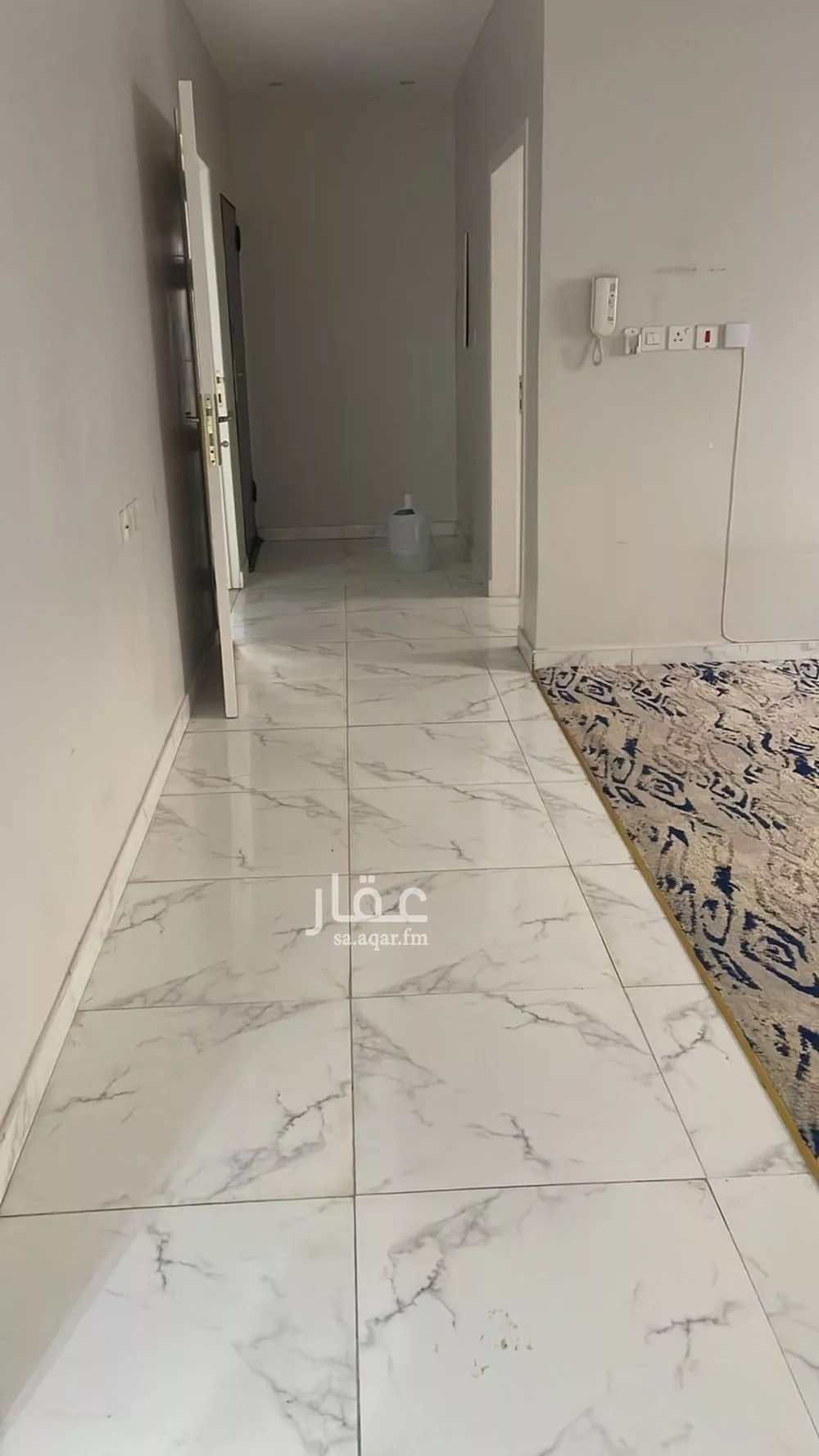 شقة in الشرق