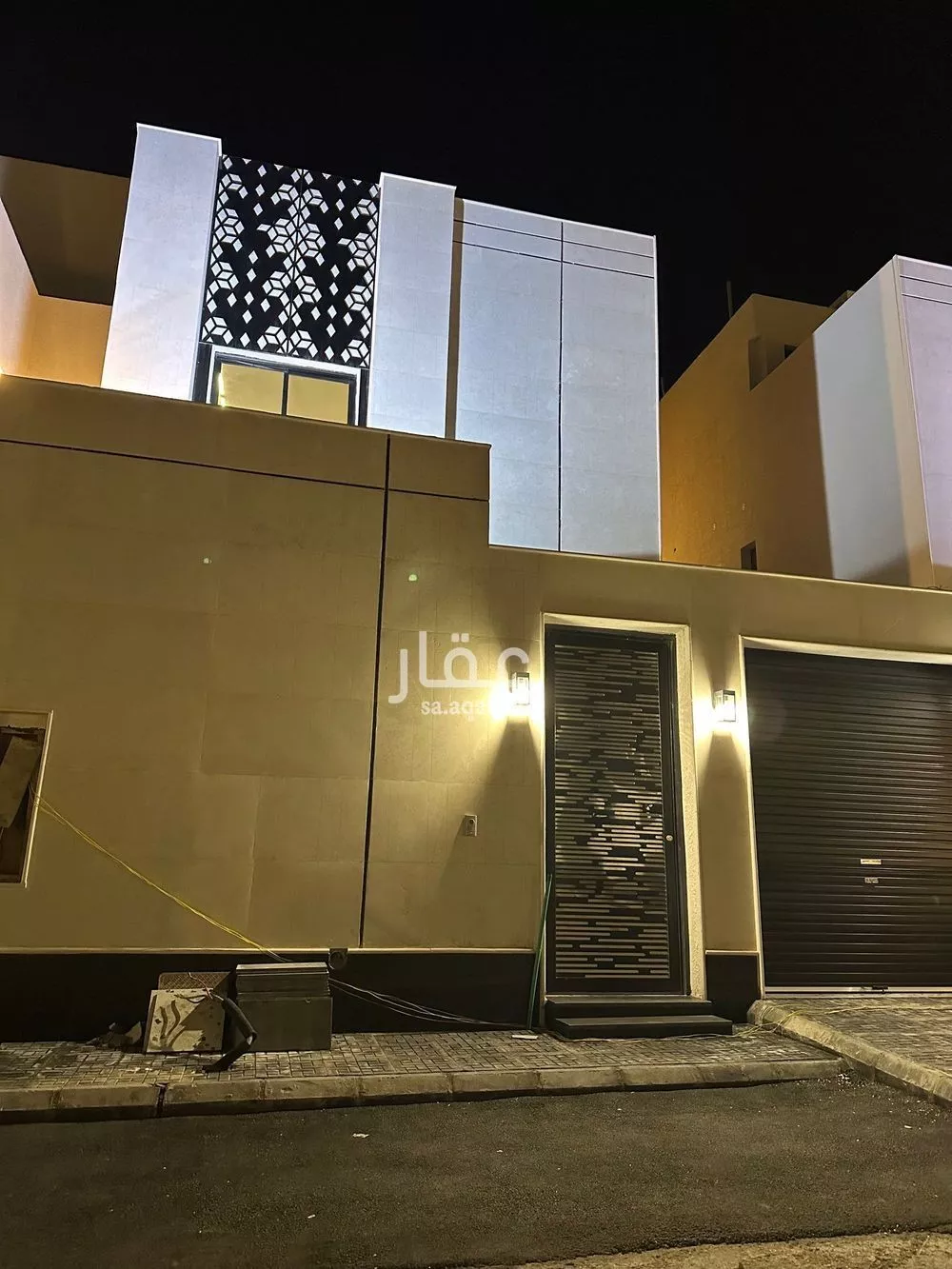 فيلا 6 غرف في الشرق