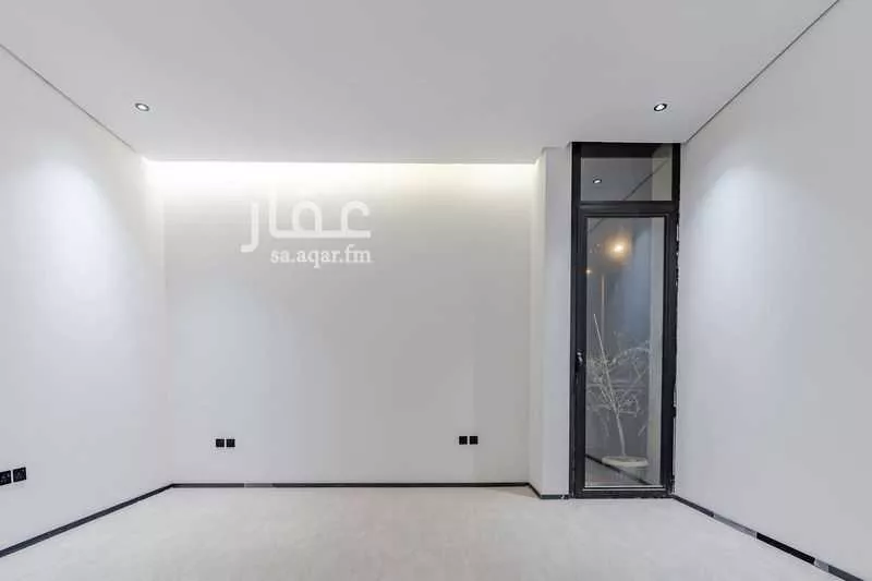 6 bedroom apartment in Al Aridh, Riyadh 5