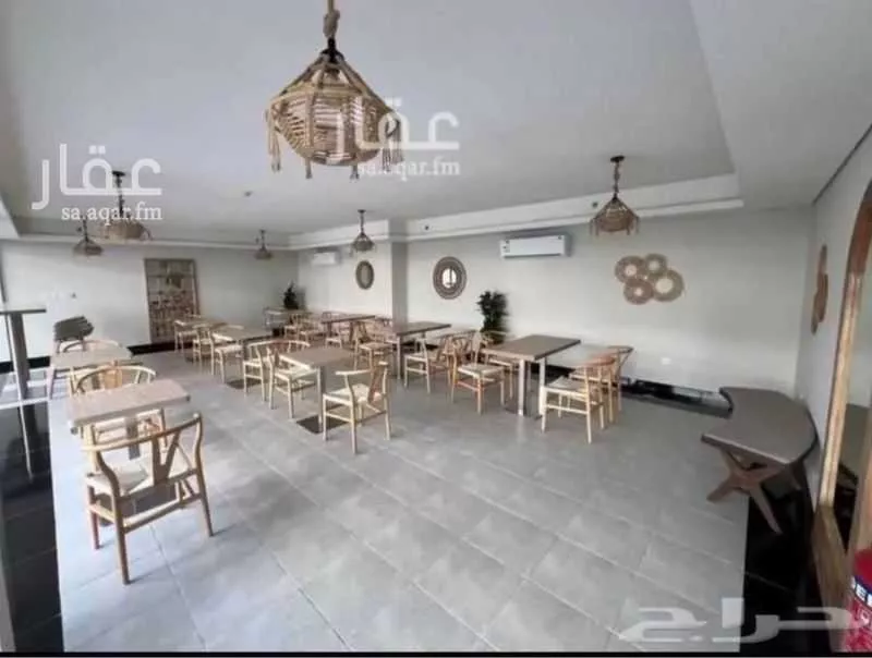 شقة 4 غرف في الحمرا 2