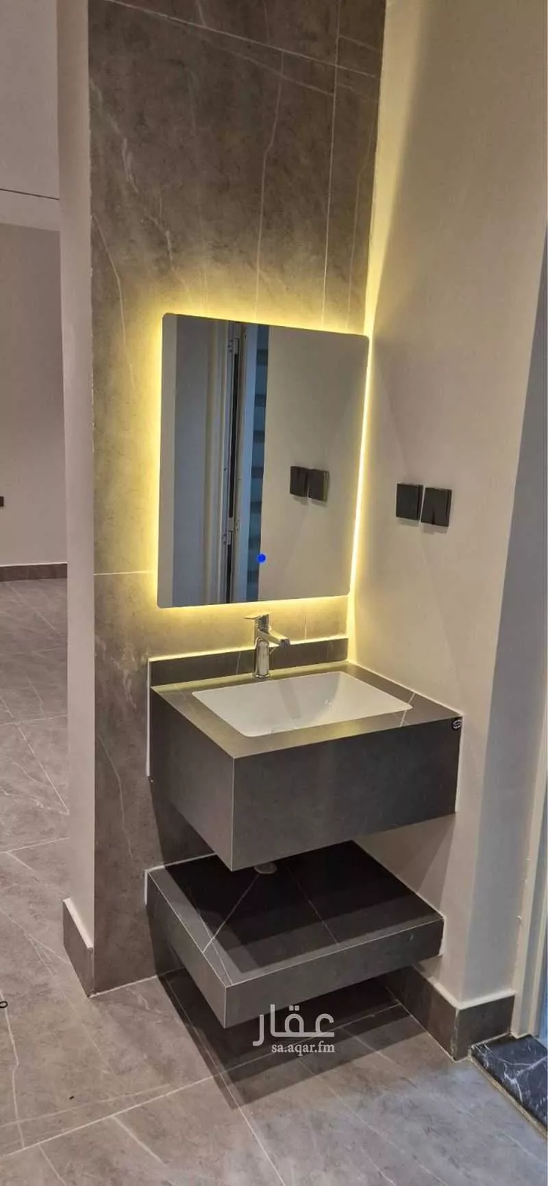 شقة 5 غرف في ضاحية الملك فهد 5