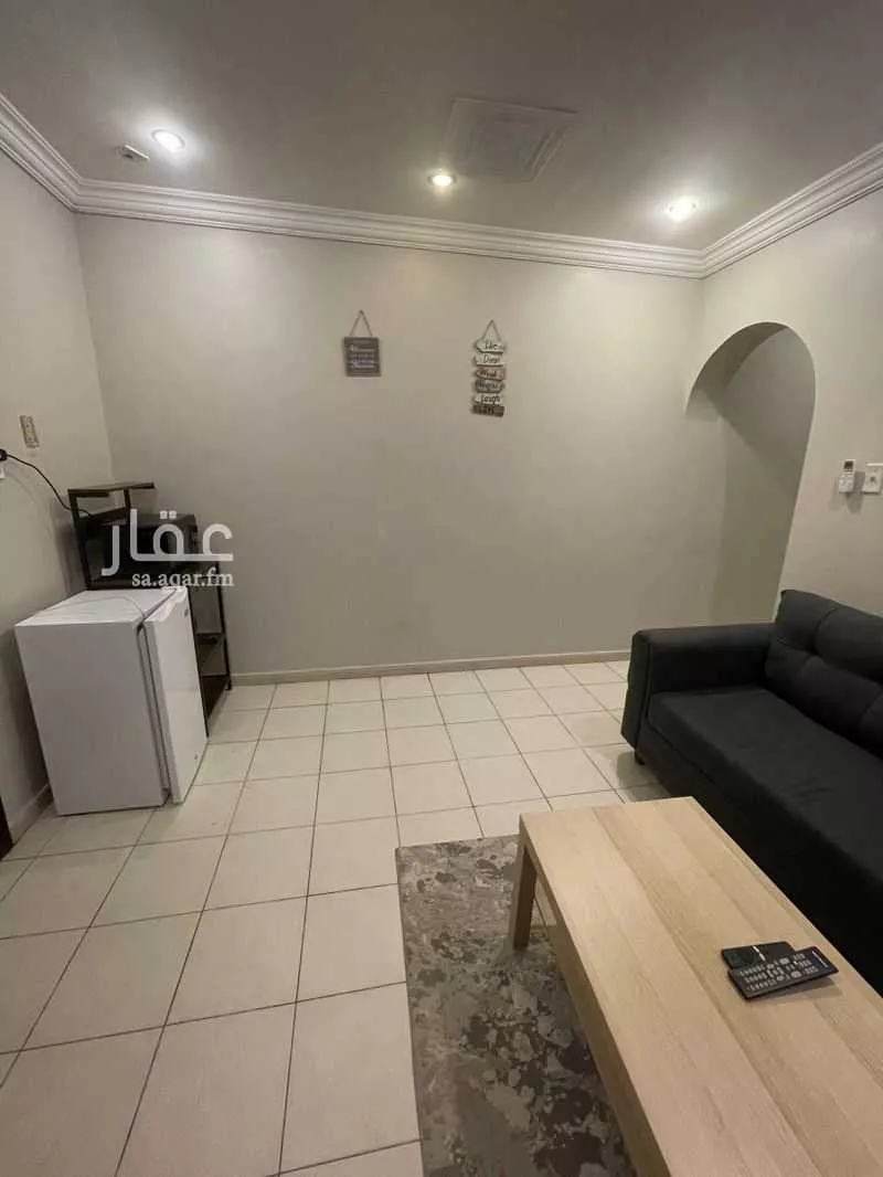 شقة 1 غرف في العليا 3