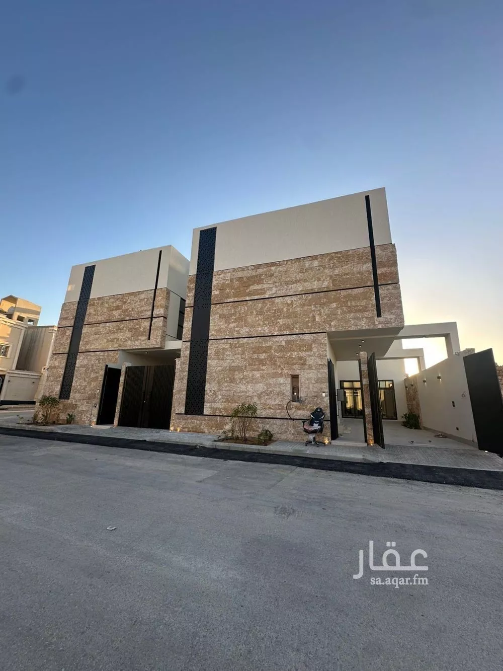 5 bedroom villa in Al Mahdiyyah 2