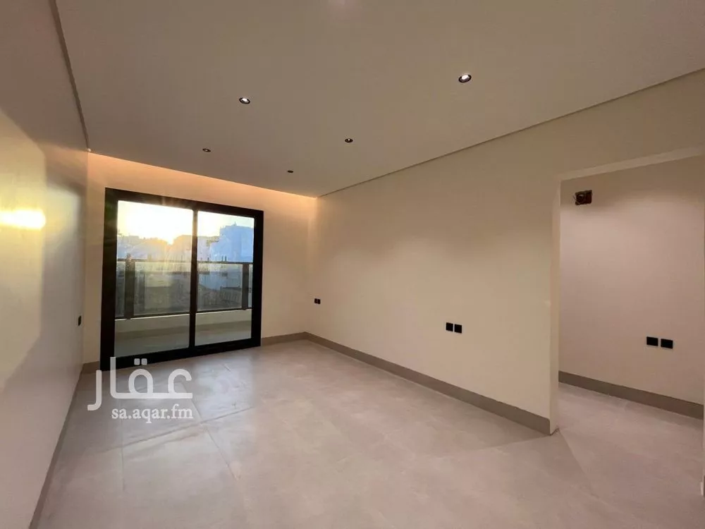 فيلا 5 غرف في المهدية 5