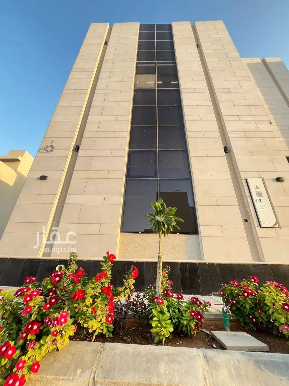 5 bedroom villa in Al Mahdiyyah 2