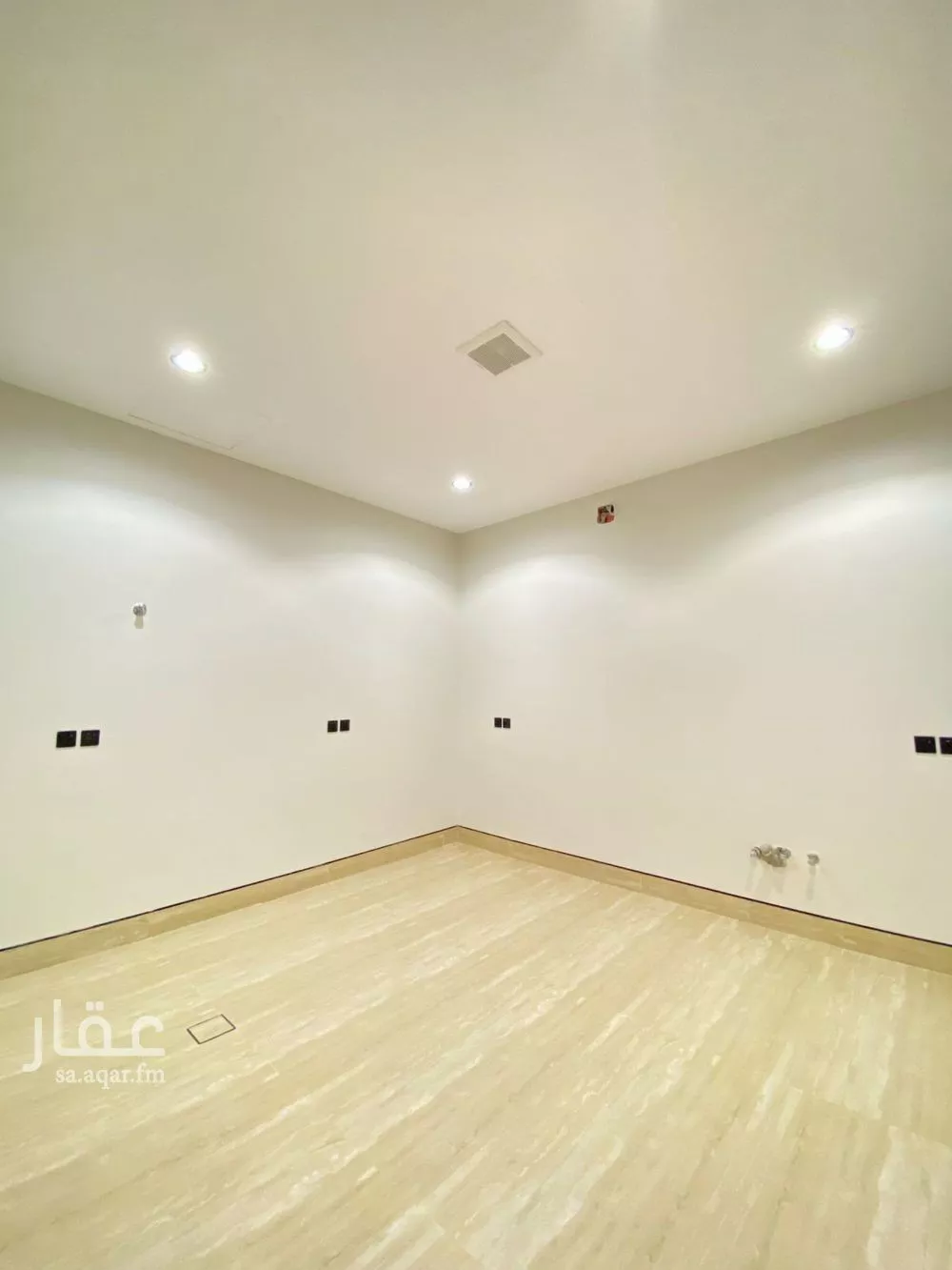 5 bedroom villa in Al Mahdiyyah 5