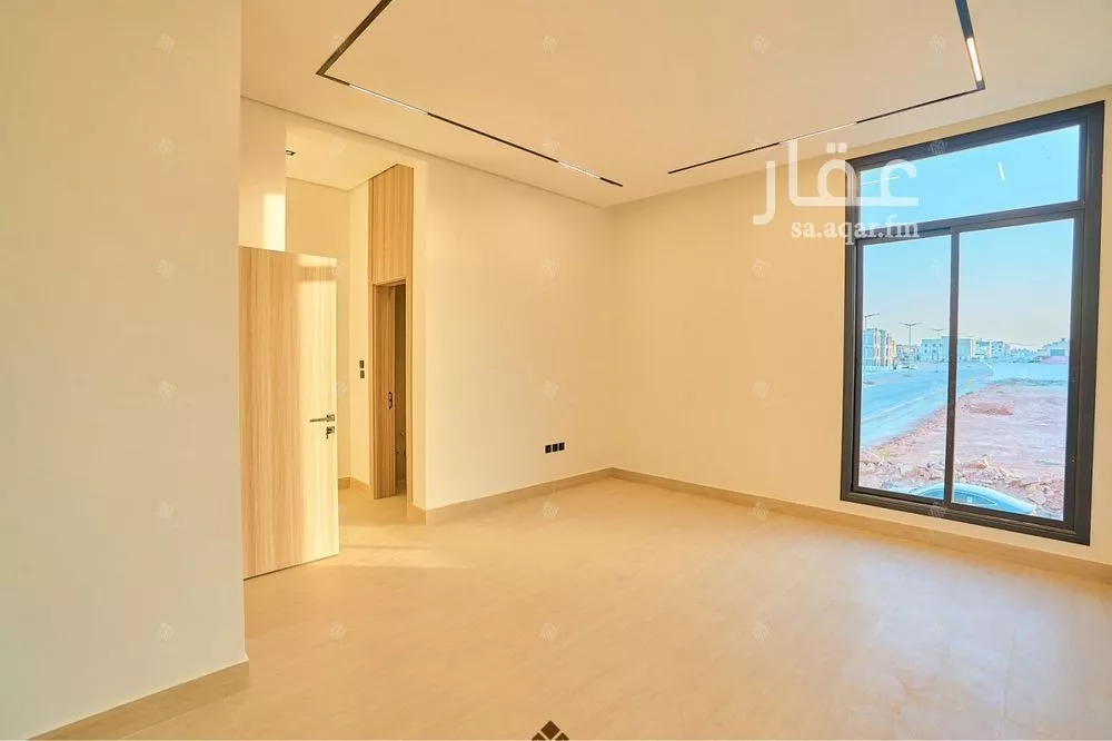 6 bedroom villa in Al Mahdiyyah 4