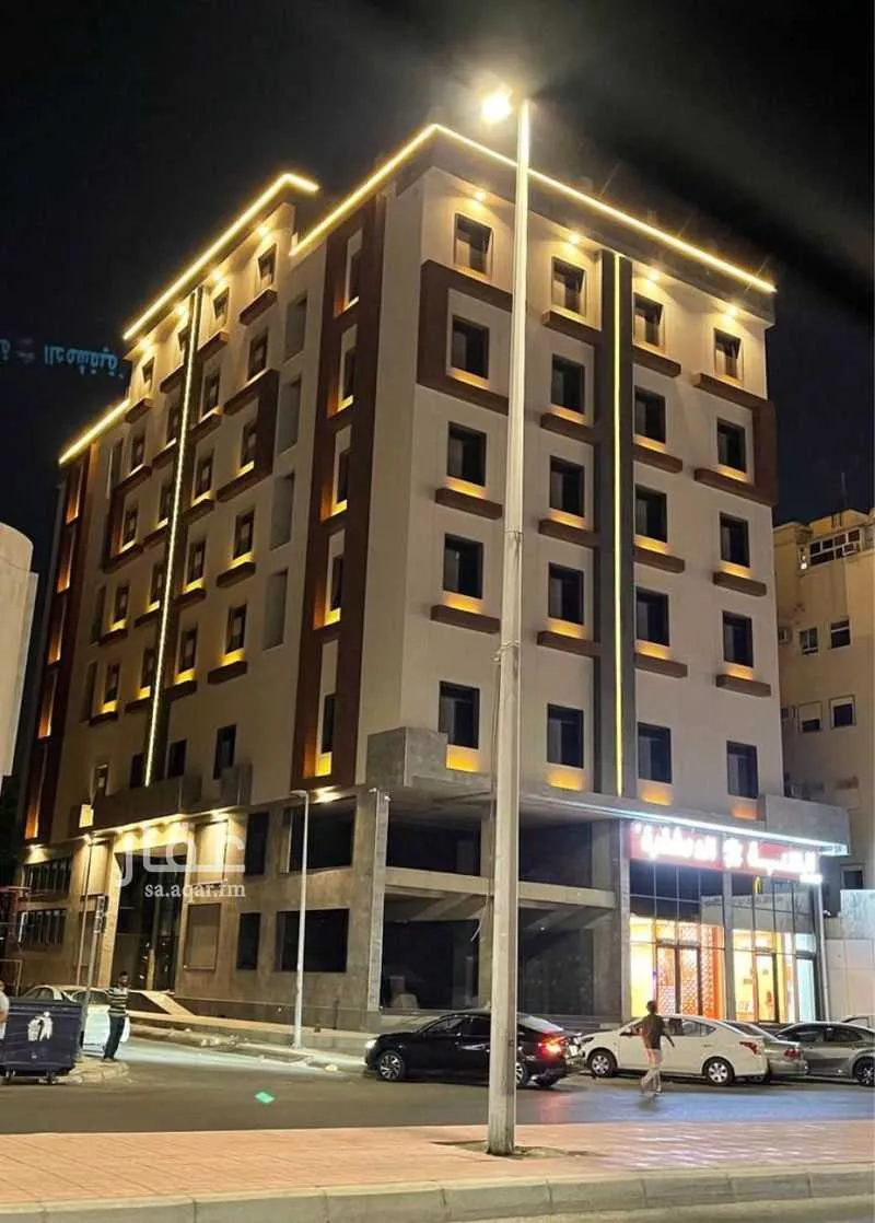 عمارة 1020 م² في الشرفية 5