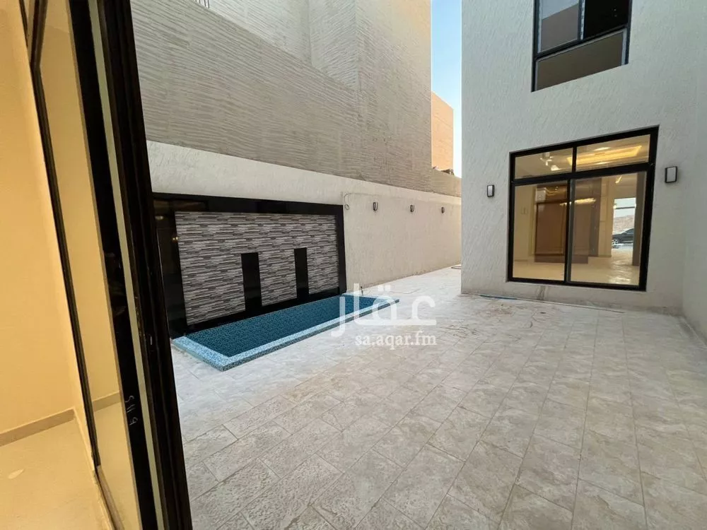 فيلا 6 غرف في المهدية 4