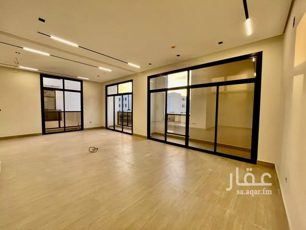 شقة 5 غرف في المهدية، الرياض 13