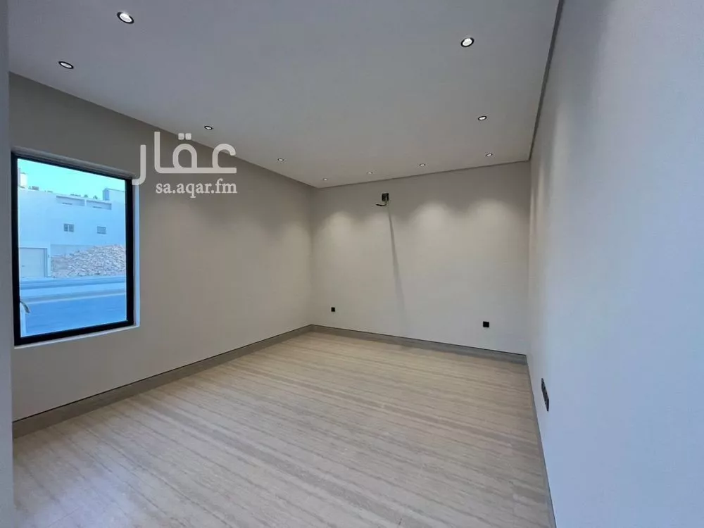 6 bedroom villa in Al Mahdiyyah 4