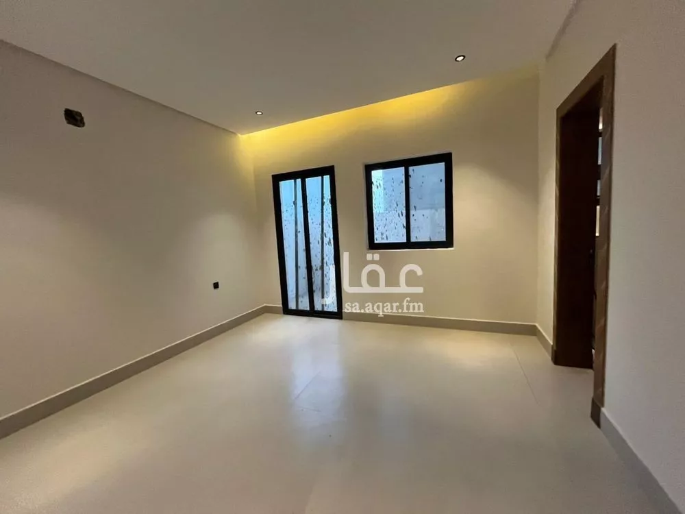 4 bedroom villa in Al Mahdiyyah, Riyadh 21