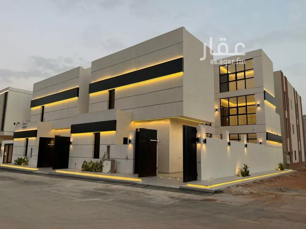 6 bedroom villa in Al Mahdiyyah 3