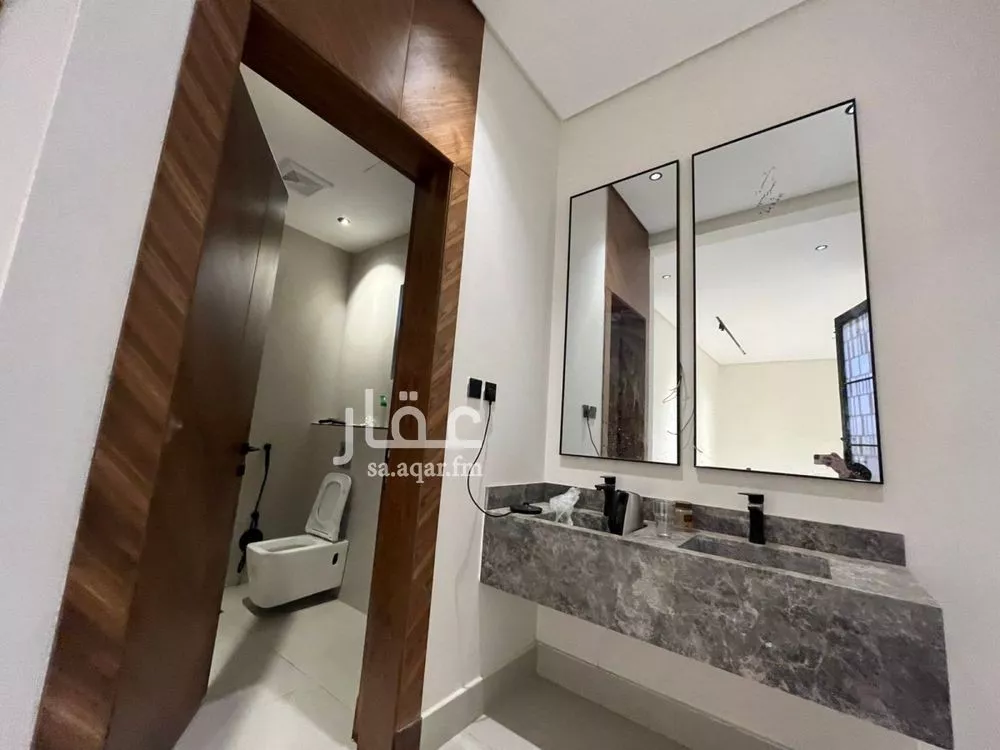 4 bedroom villa in Al Mahdiyyah, Riyadh 8