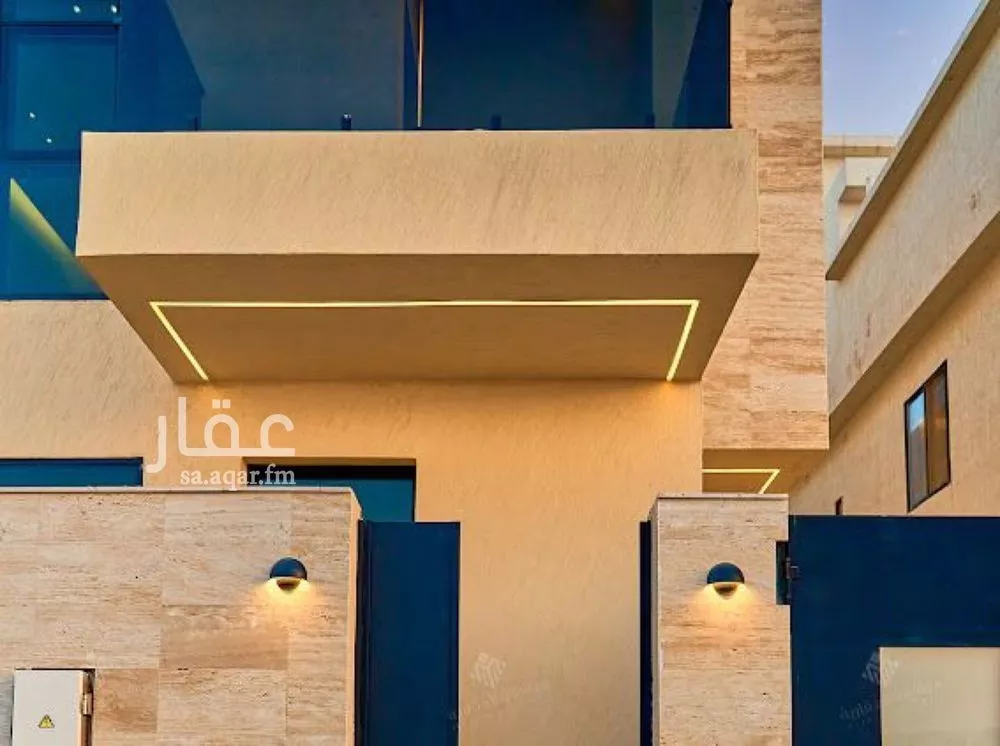 4 bedroom villa in Al Mahdiyyah 2