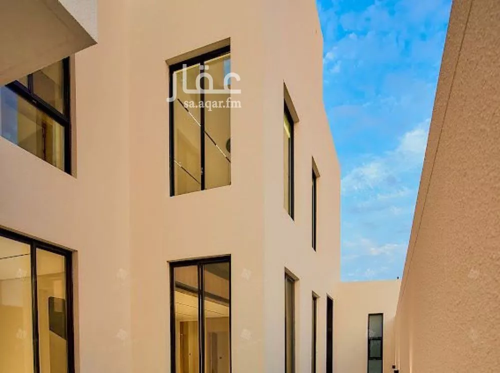 فيلا 6 غرف في المهدية 4