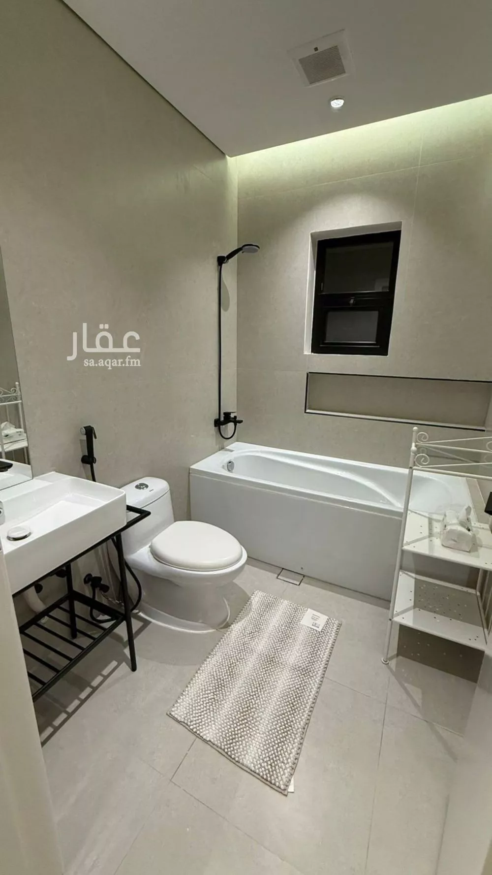 3 bedroom apartment in Al Malqa 2