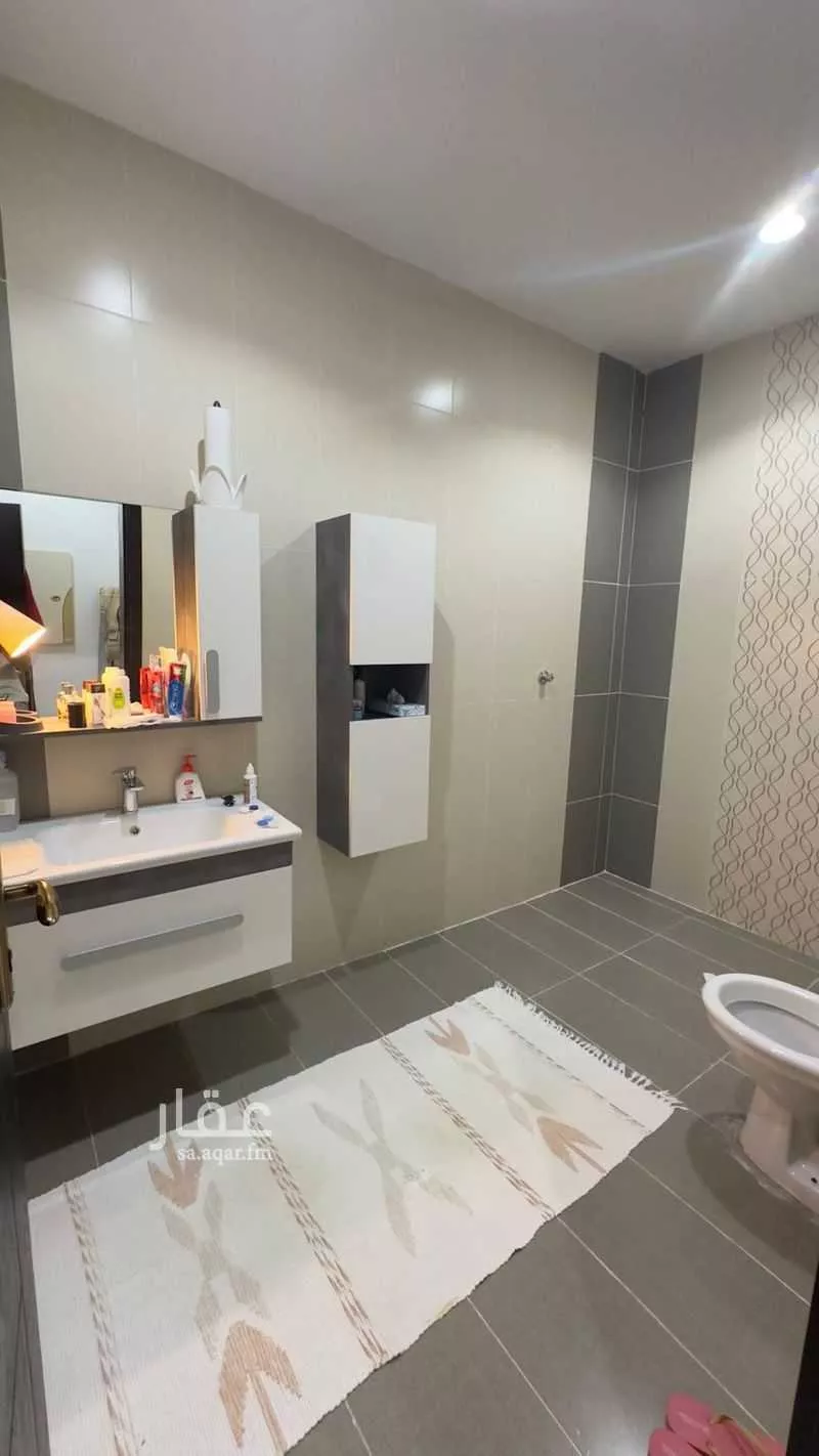 6 bedroom apartment in Muraykh 4