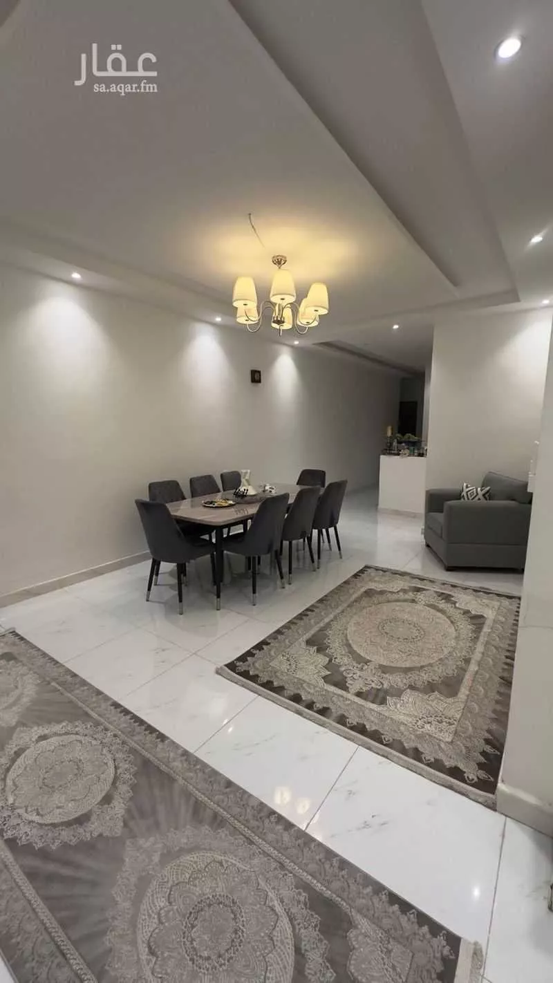 6 bedroom apartment in Muraykh 2