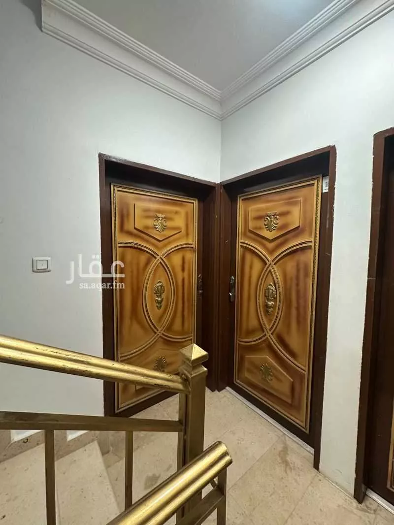 3 bedroom floor in Qurtubah 2