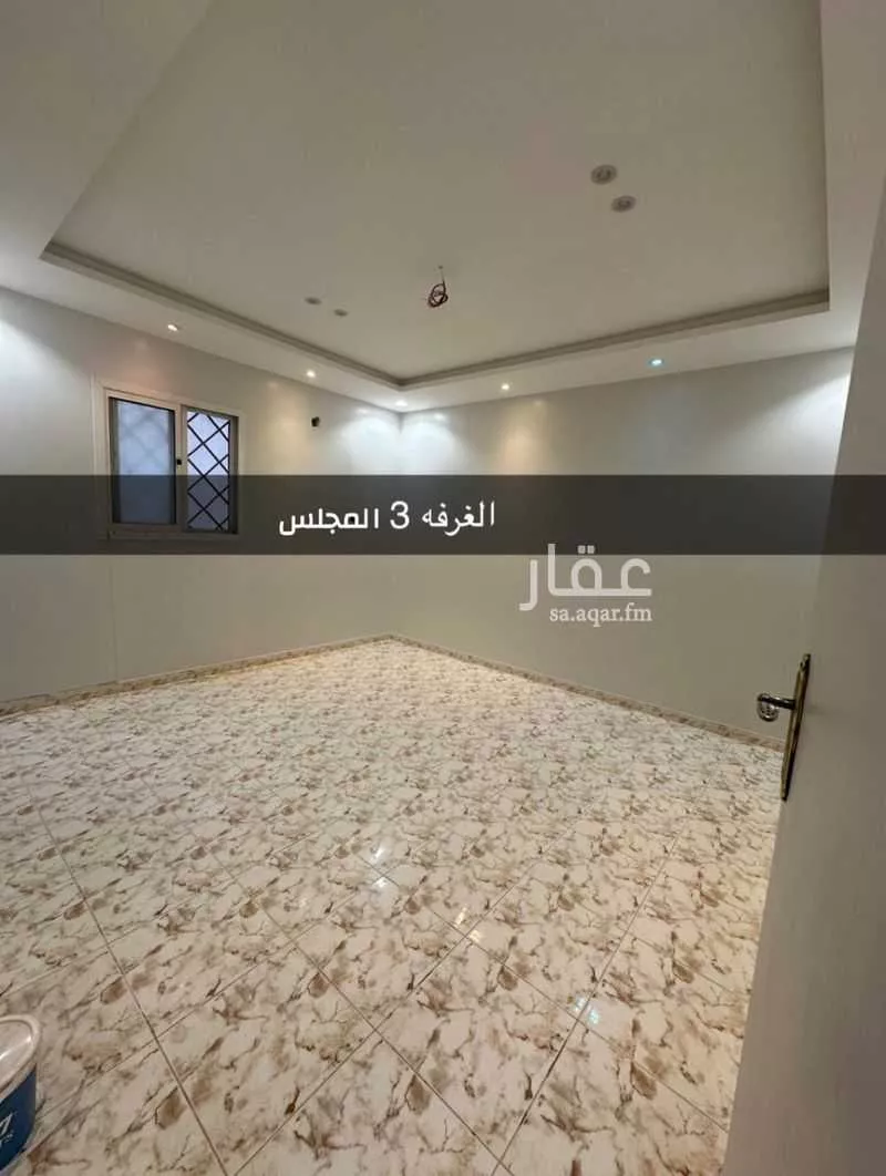 3 bedroom floor in Qurtubah 4