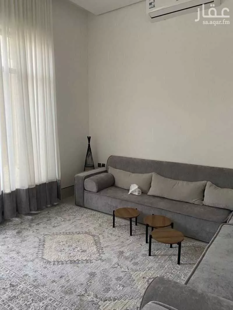 6 bedroom apartment in Al Safa, Riyadh 13