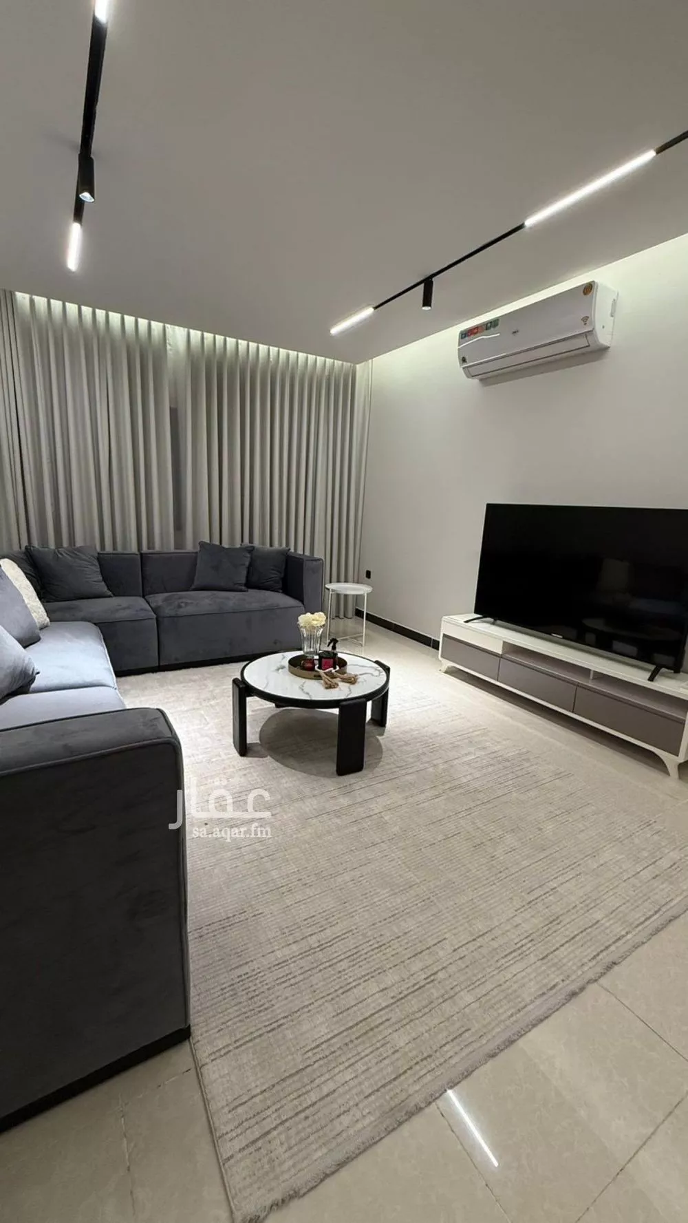 شقة 4 غرف في الملقا 1