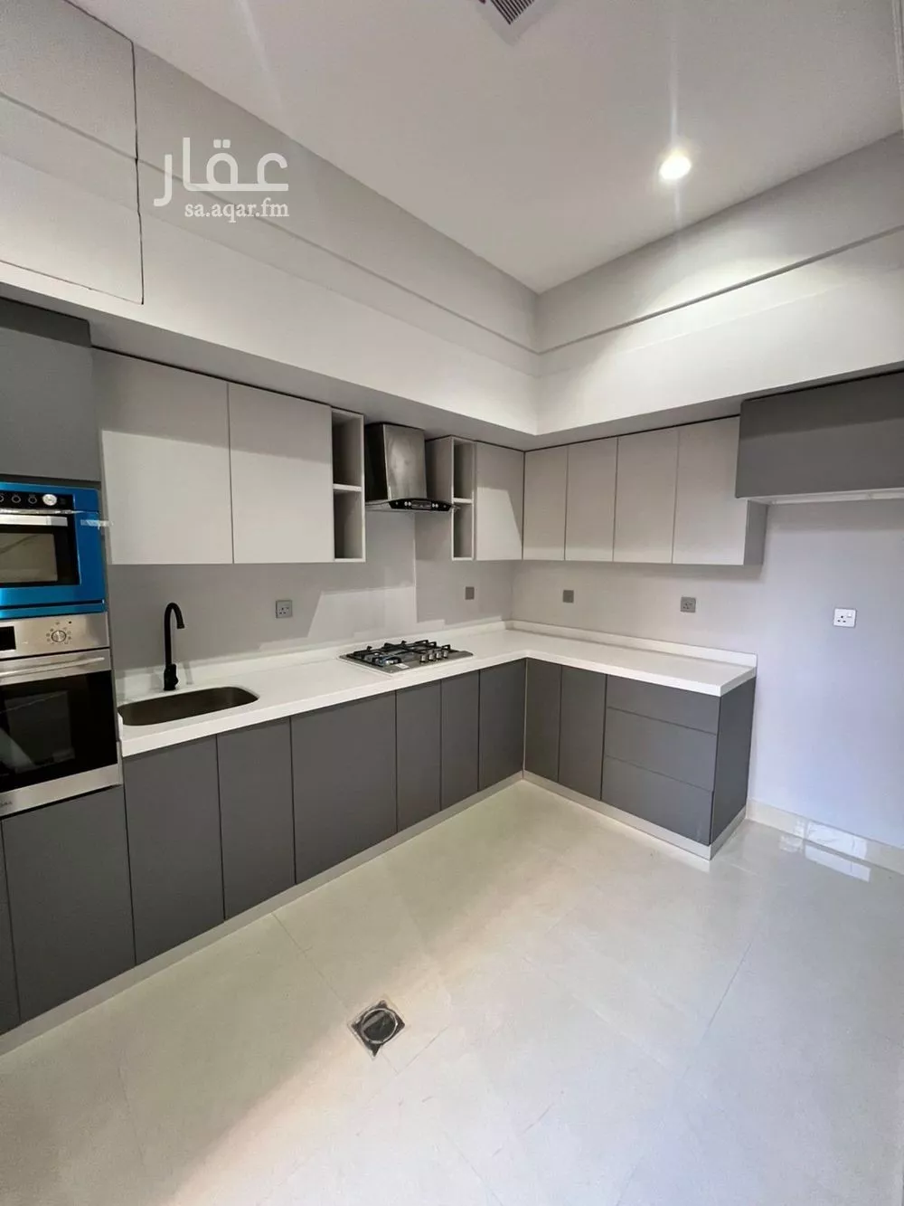 5 bedroom villa in Al Qairawan, Riyadh 16