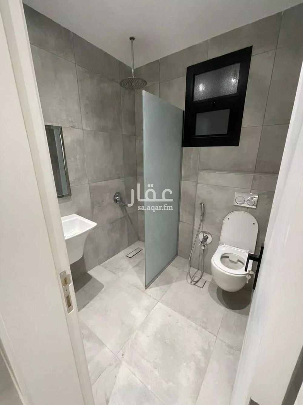 3 bedroom apartment in Al Malqa 3