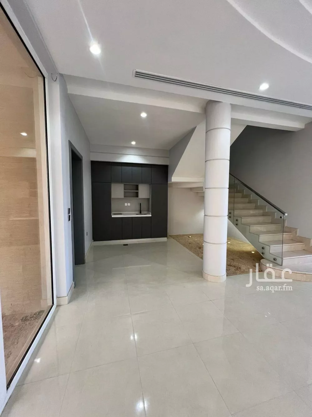 5 bedroom villa in Al Qairawan, Riyadh 12