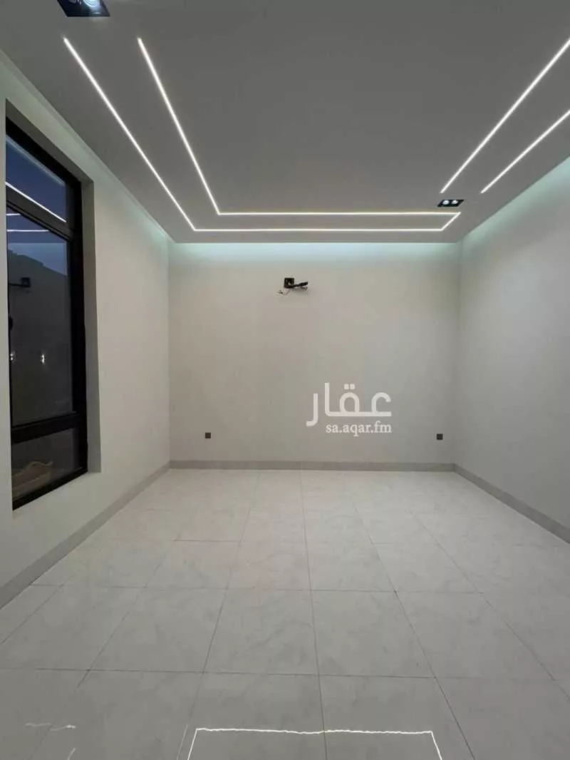 فيلا 6 غرف في المهدية 5