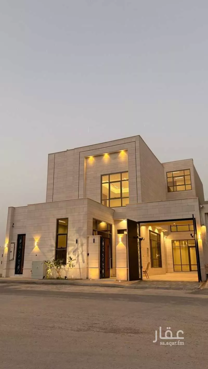 6 bedroom villa in Al Mahdiyyah 2