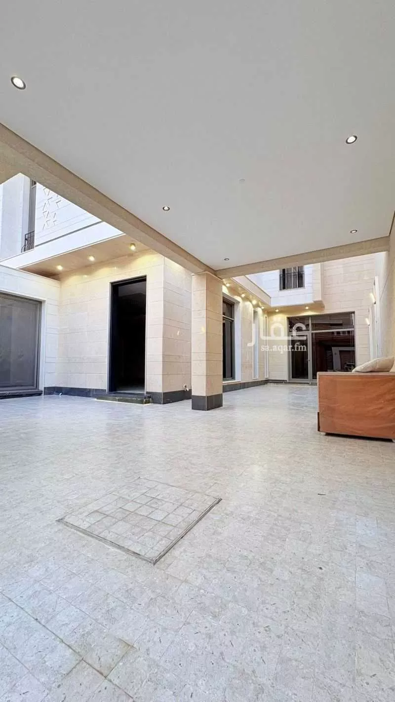 فيلا 6 غرف في المهدية 5