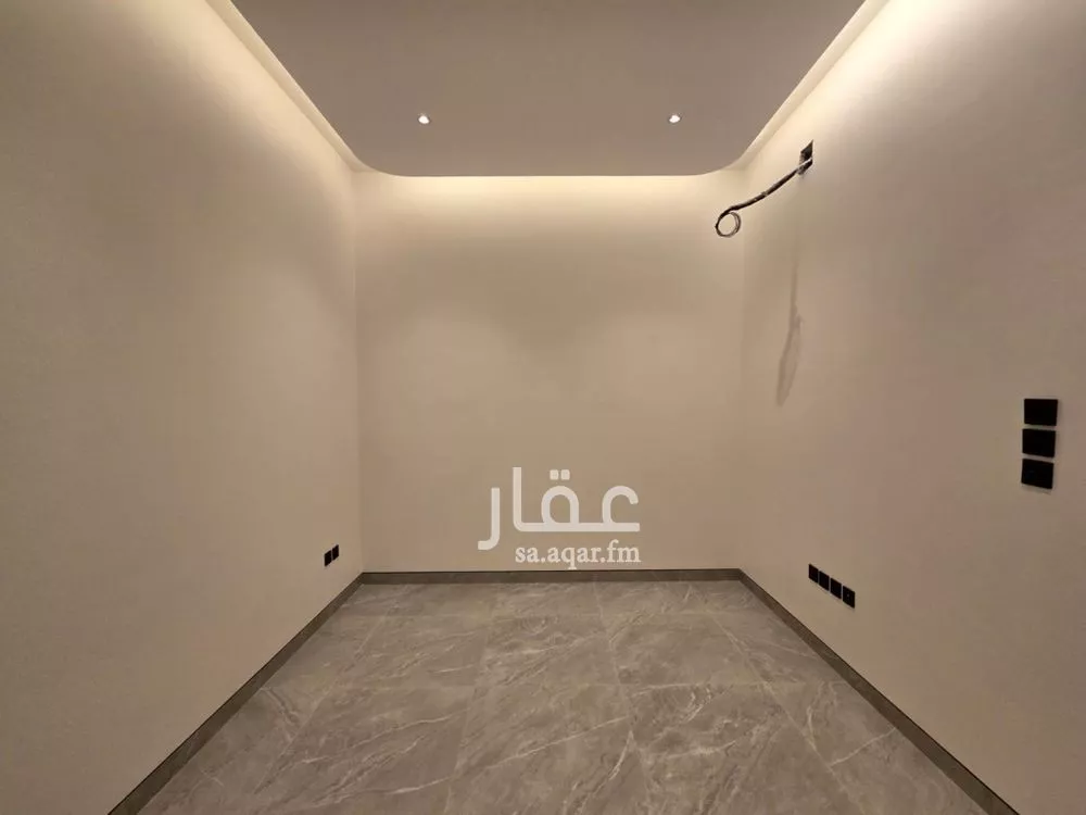 فيلا 4 غرف في النرجس 3