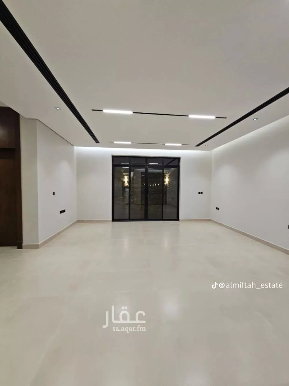 فيلا 4 غرف في النرجس 5