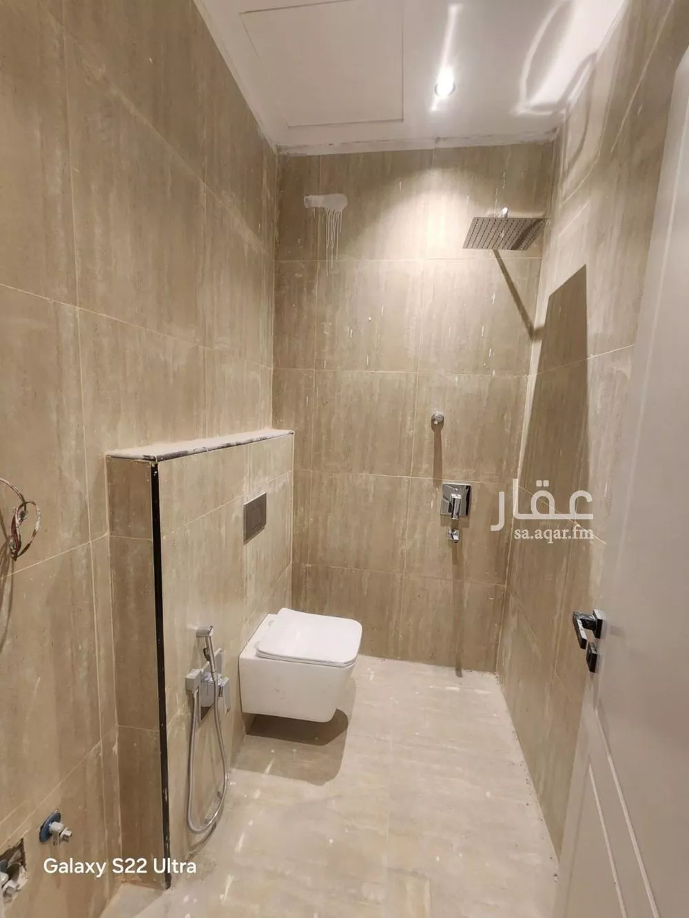 3 bedroom floor in King Faisal 3