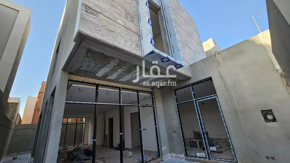 فيلا 5 غرف في الملك فيصل 3