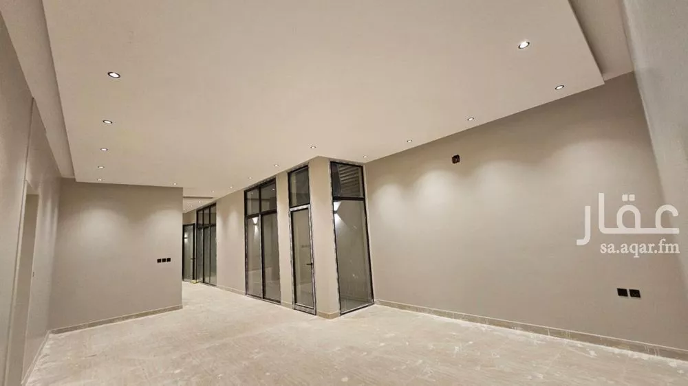 3 bedroom floor in King Faisal 4