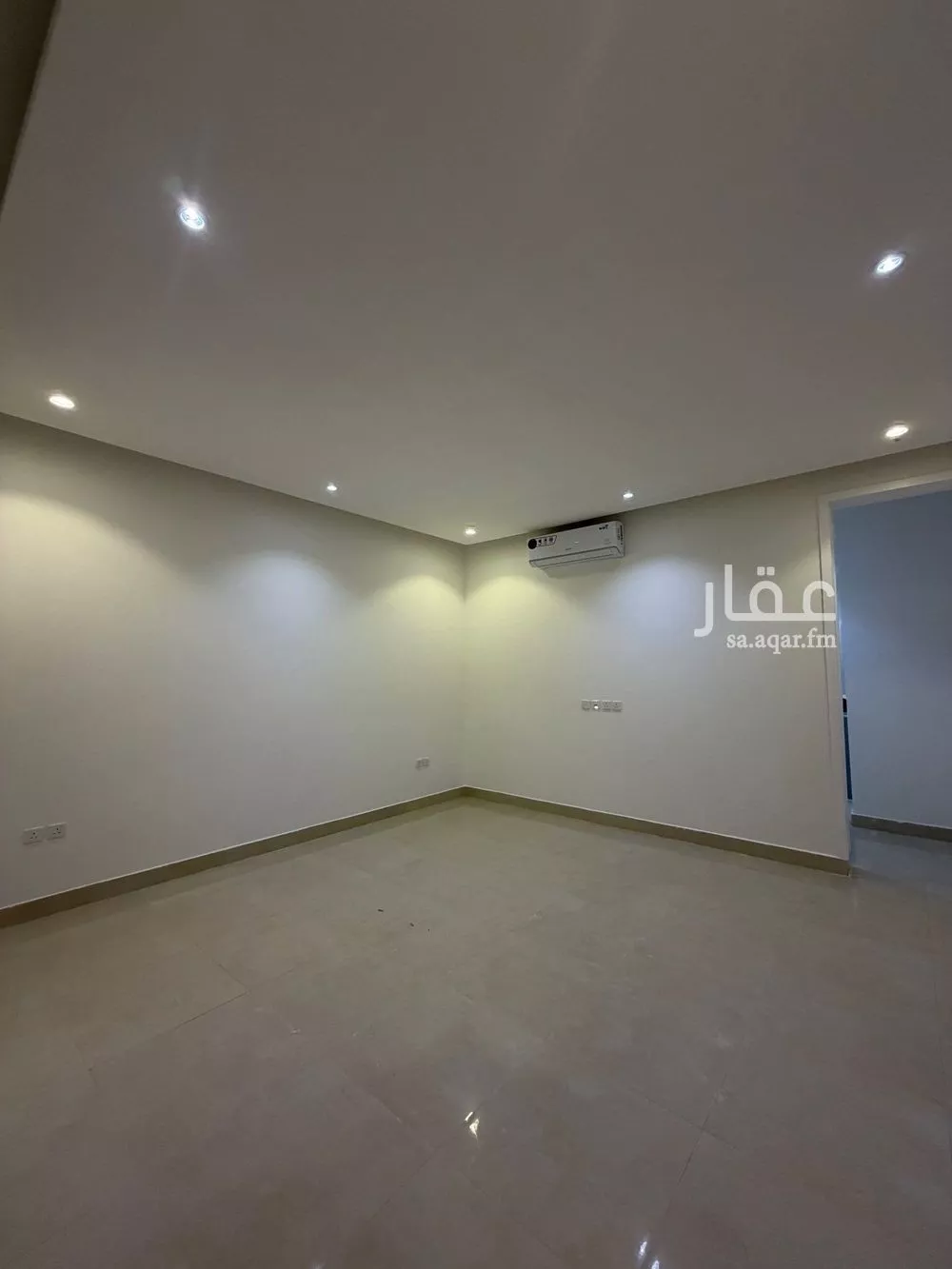 شقة 3 غرف في العارض 2