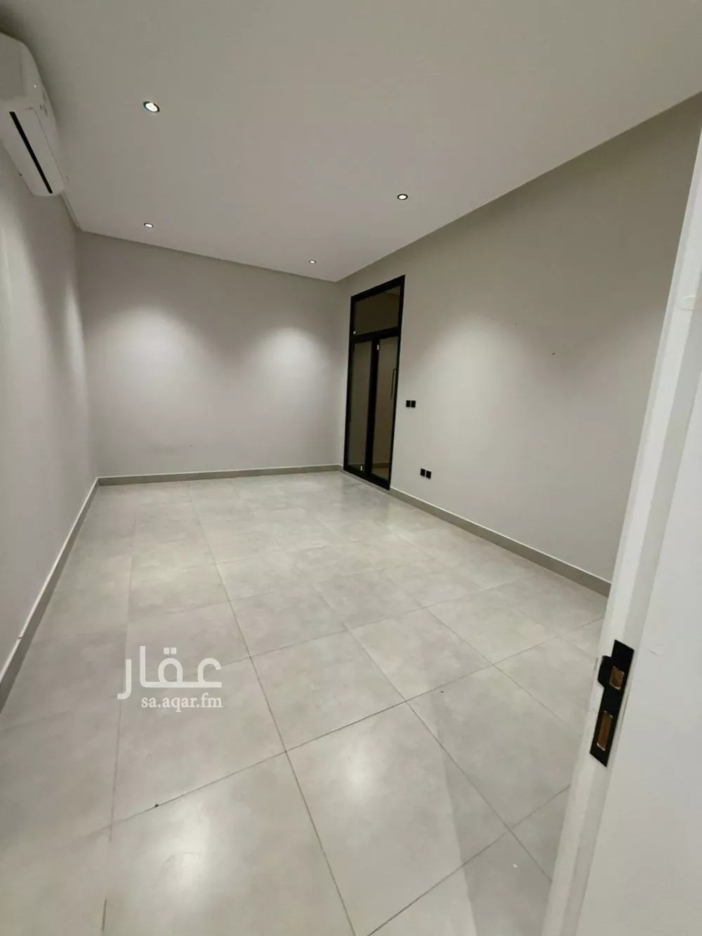 شقة 3 غرف في العارض 5