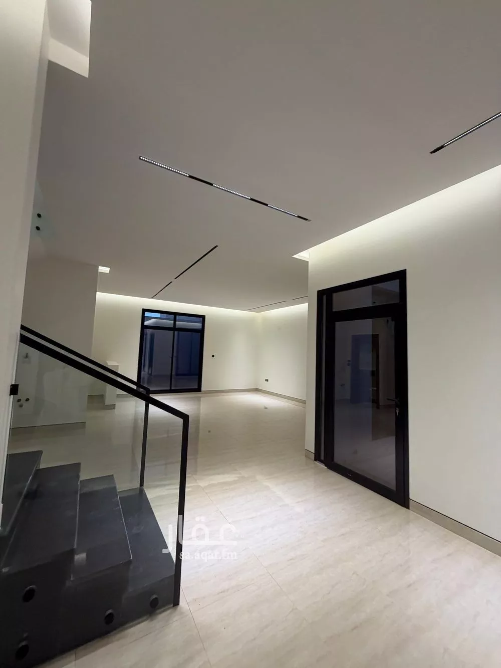 فيلا 4 غرف في النرجس 4