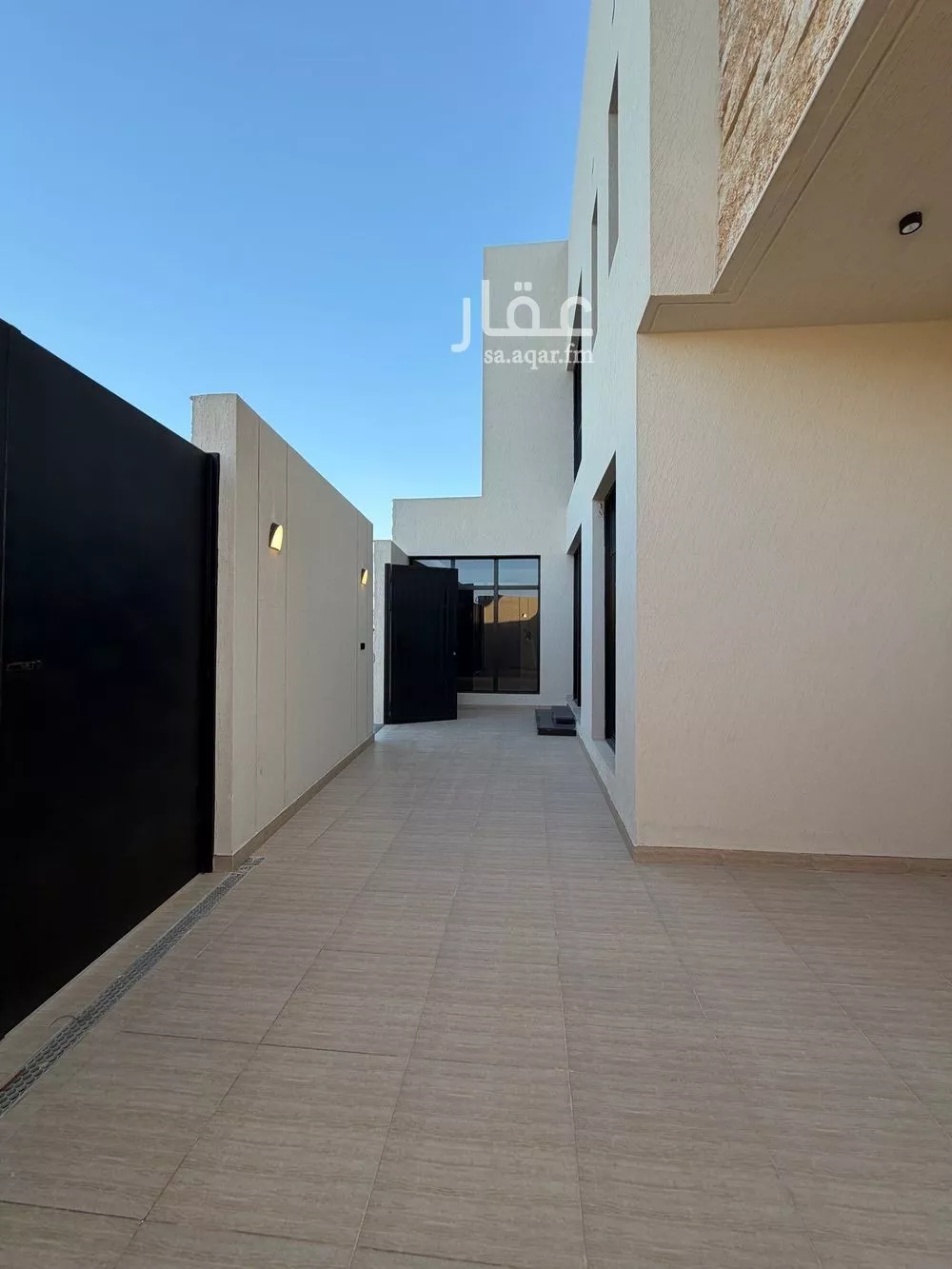 فيلا 4 غرف في النرجس 3